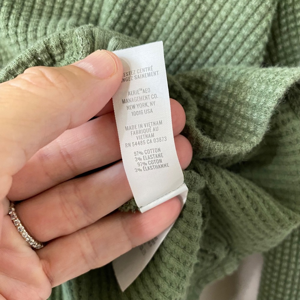 OFFLINE by Aerie XL Olive Green Waffle Knit Cropped Long Sleeve Top Thumbhole - Picture 6 of 8